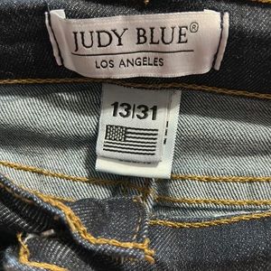 Have you tried Judy Blue denim? Best denim on the planet. Mid Rise, Size 13/31